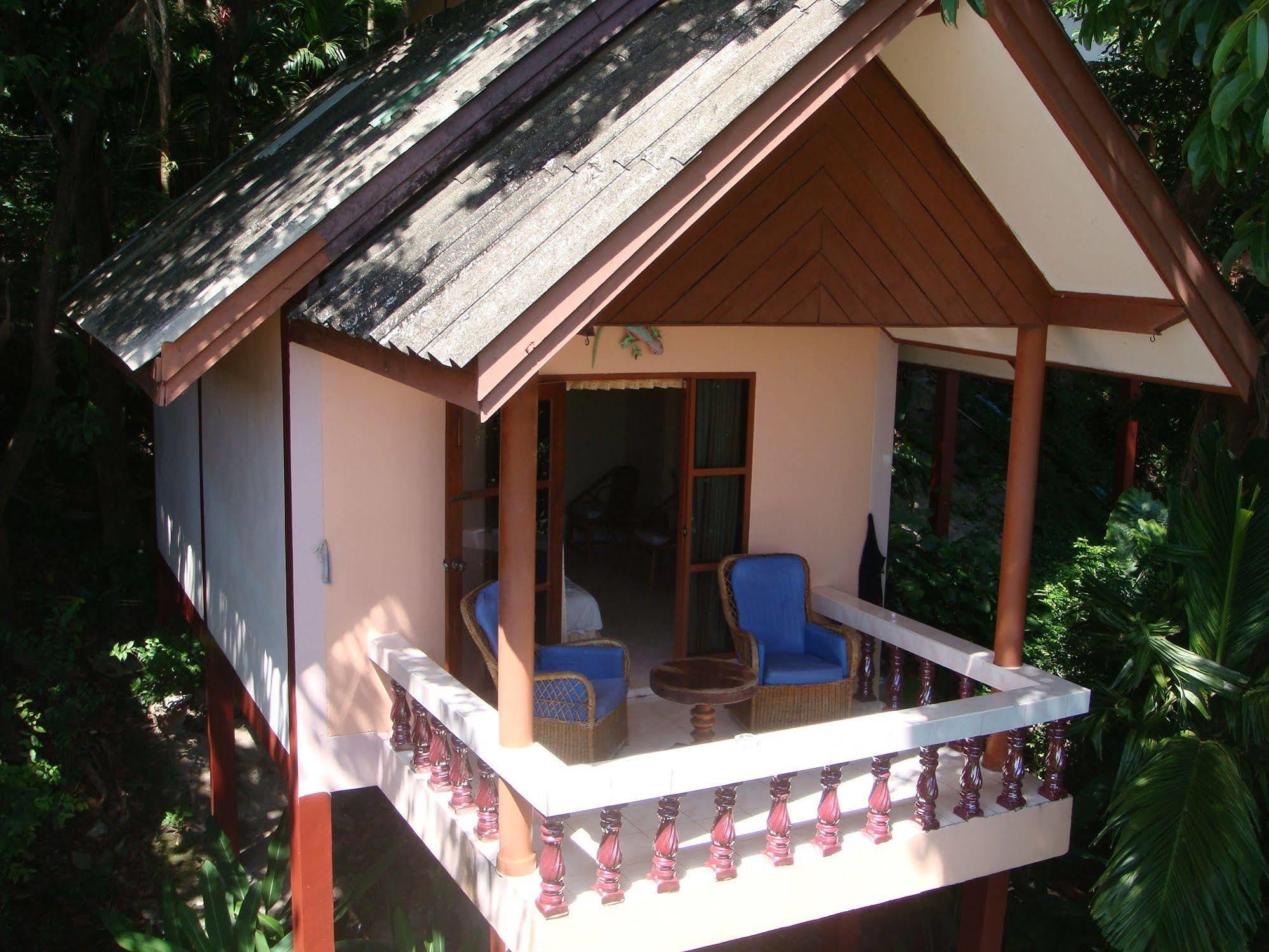 Baan Karon Hill Phuket Resort Exterior foto